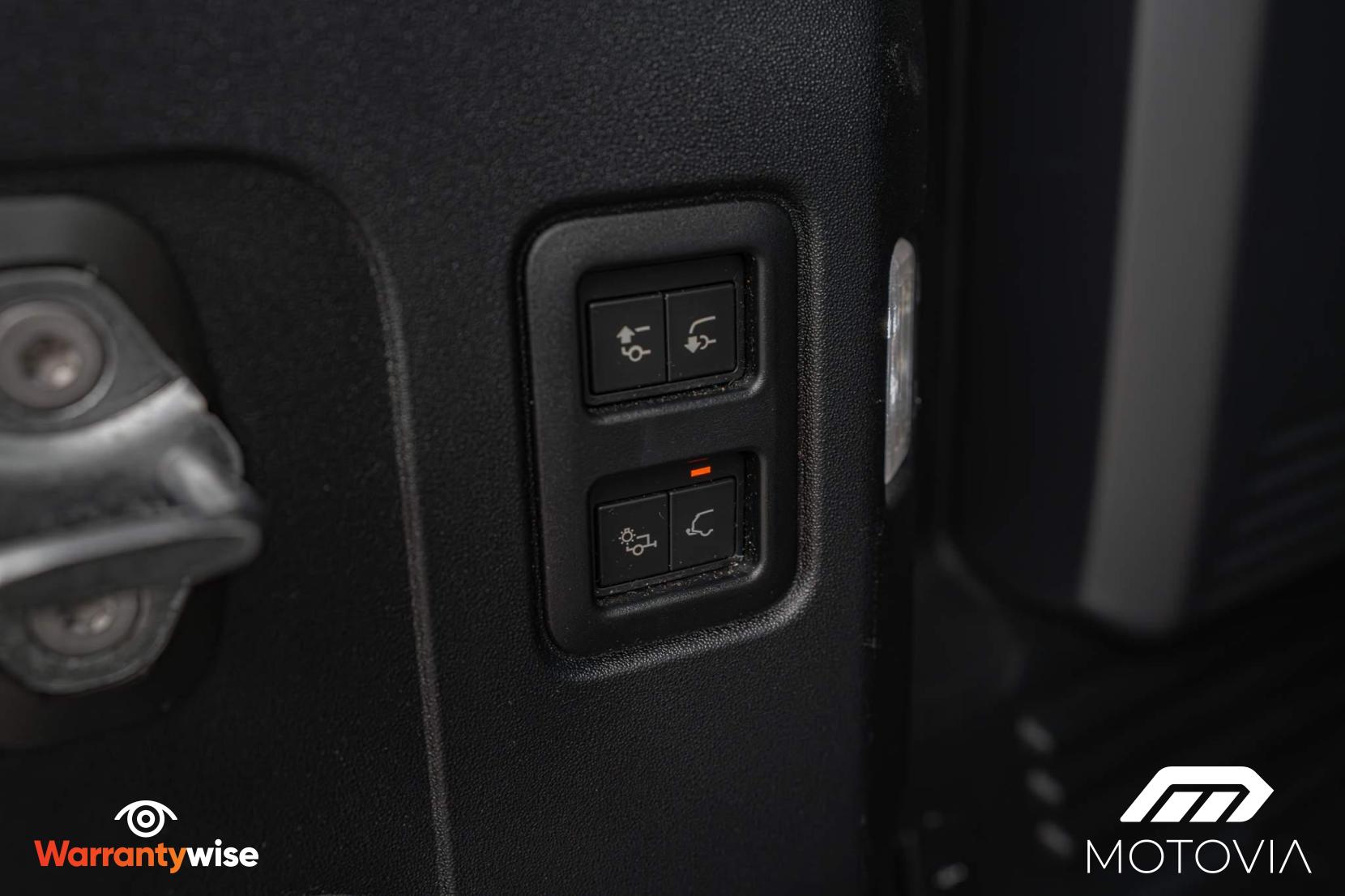 Land Rover Defender 110 5.0 P525 V8 SUV 5dr Petrol Auto 4WD Euro 6 (s/s) (525 ps)