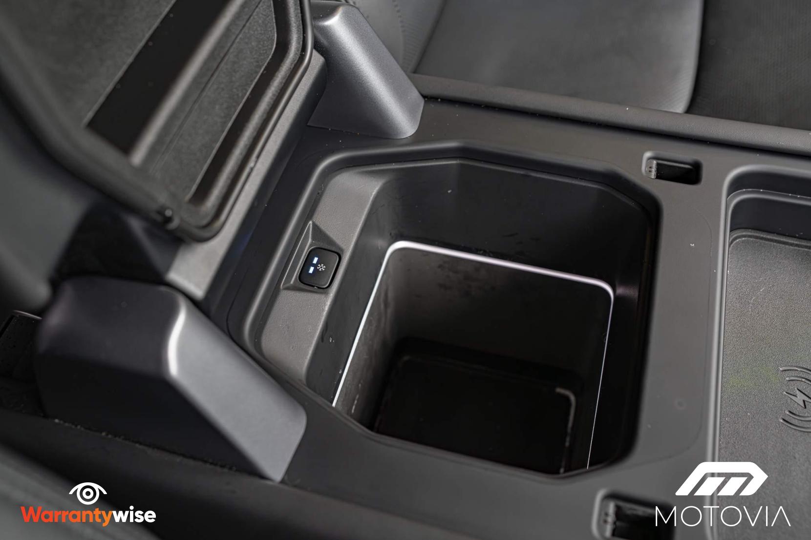 Land Rover Defender 110 5.0 P525 V8 SUV 5dr Petrol Auto 4WD Euro 6 (s/s) (525 ps)