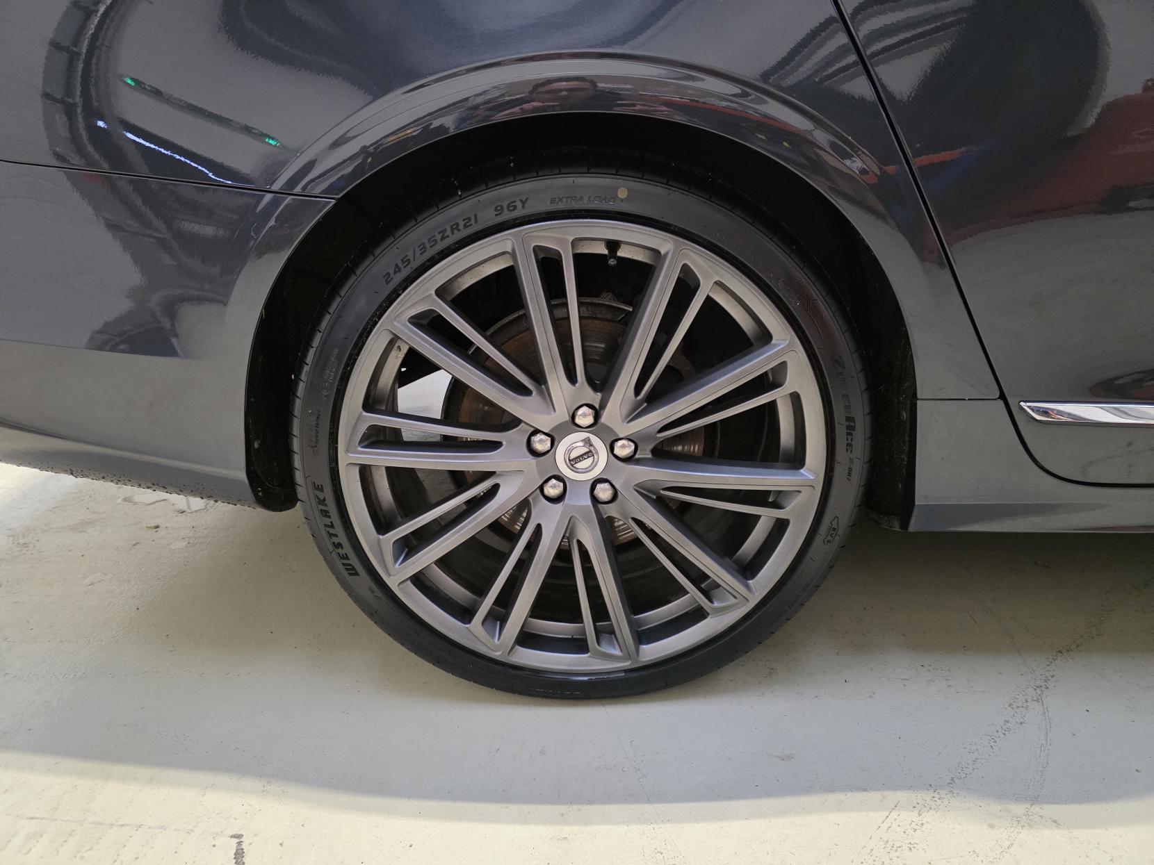 Volvo V90 2.0 D5 Inscription Estate 5dr Diesel Auto AWD Euro 6 (s/s) (235 ps)