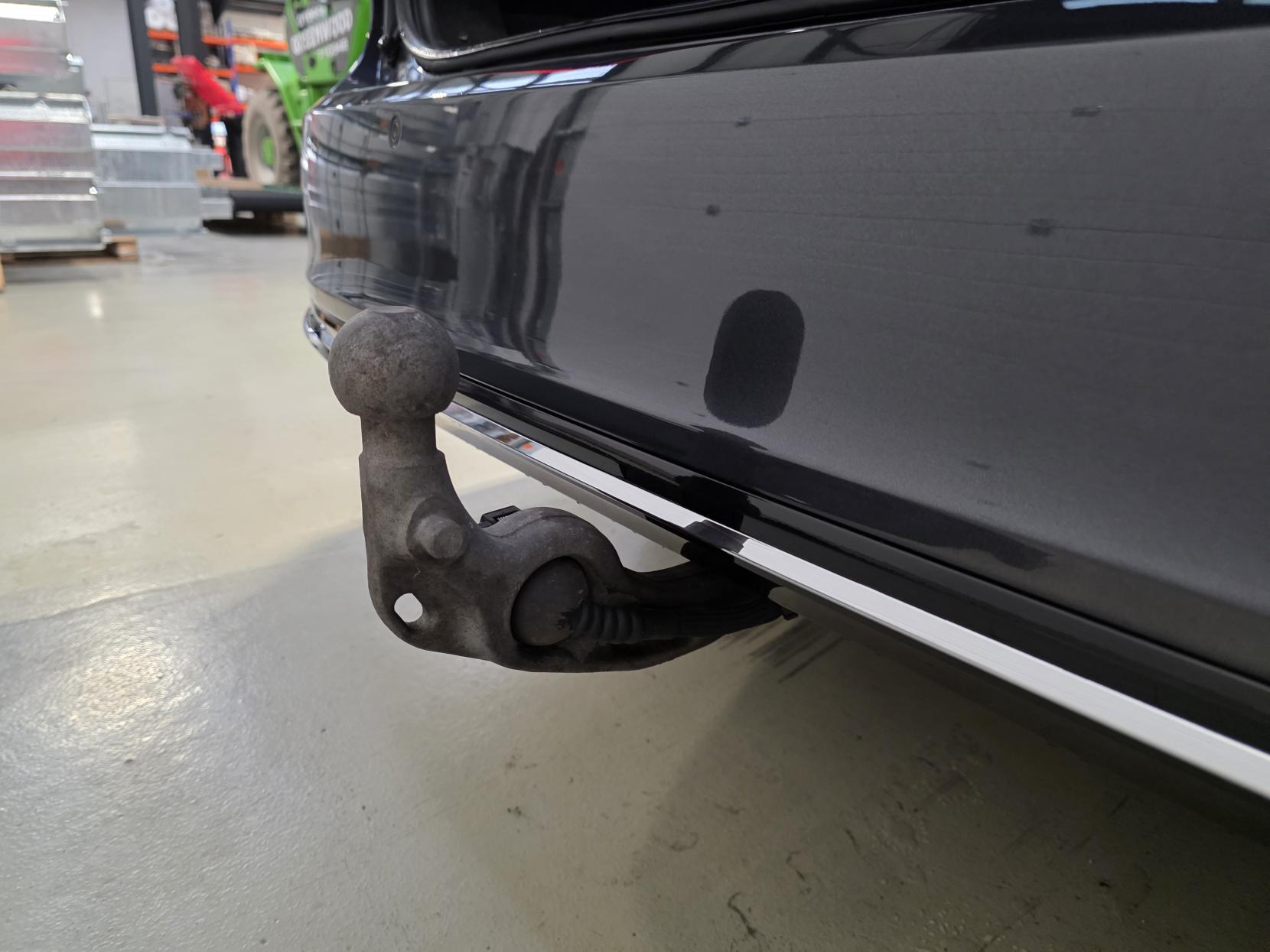 Volvo V90 2.0 D5 Inscription Estate 5dr Diesel Auto AWD Euro 6 (s/s) (235 ps)