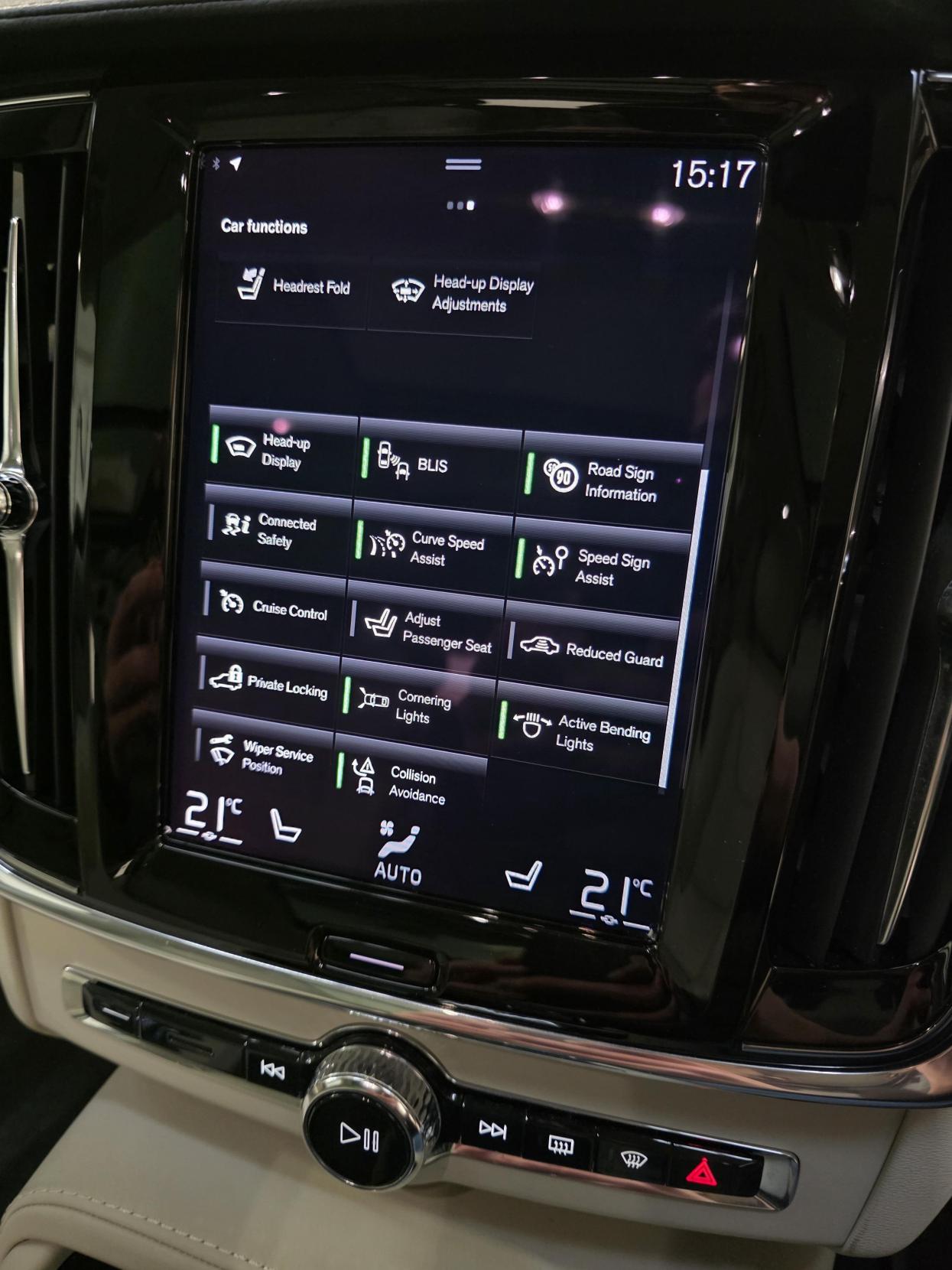 Volvo V90 2.0 D5 Inscription Estate 5dr Diesel Auto AWD Euro 6 (s/s) (235 ps)