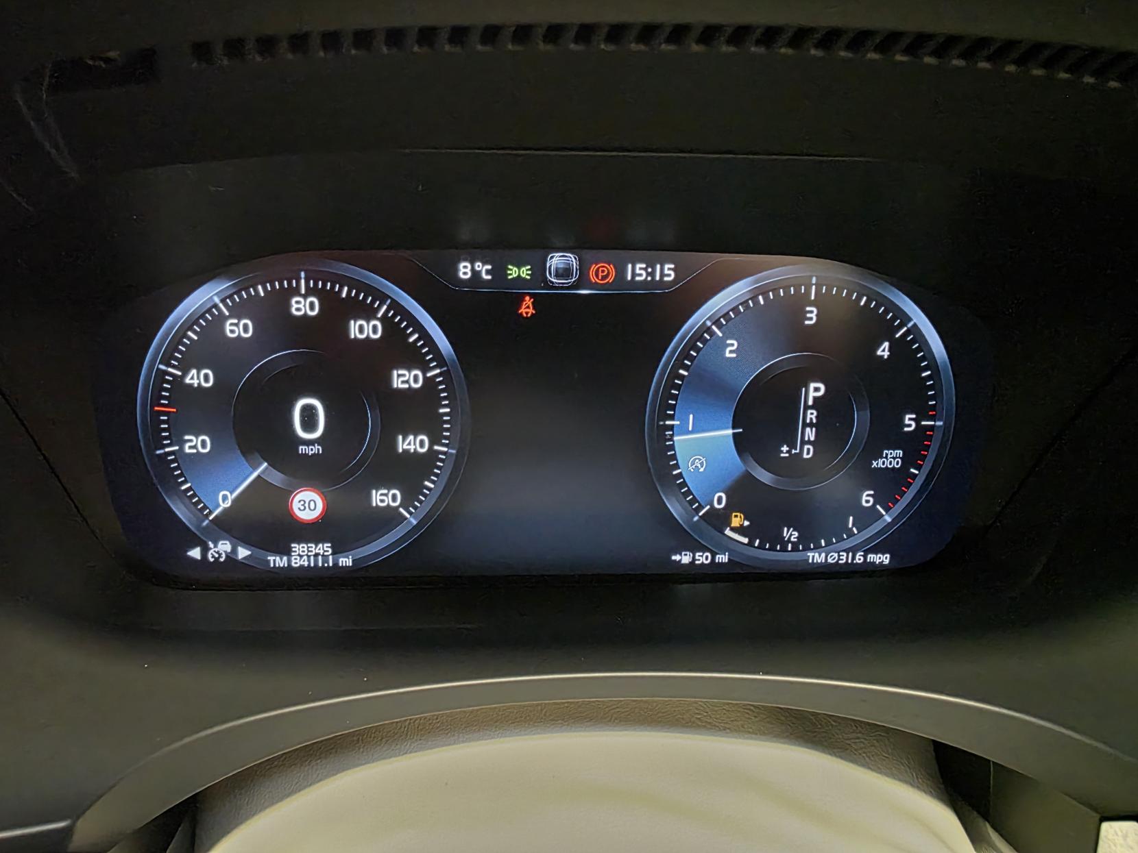 Volvo V90 2.0 D5 Inscription Estate 5dr Diesel Auto AWD Euro 6 (s/s) (235 ps)