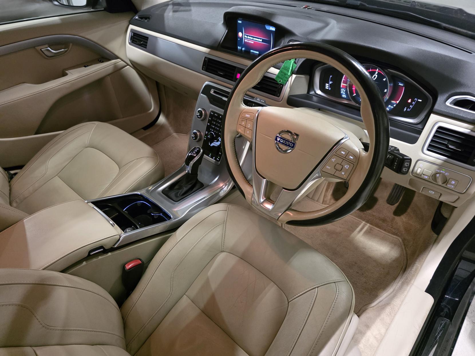 Volvo V70 2.0 D4 SE Lux Estate 5dr Diesel Auto Euro 6 (s/s) (181 ps)