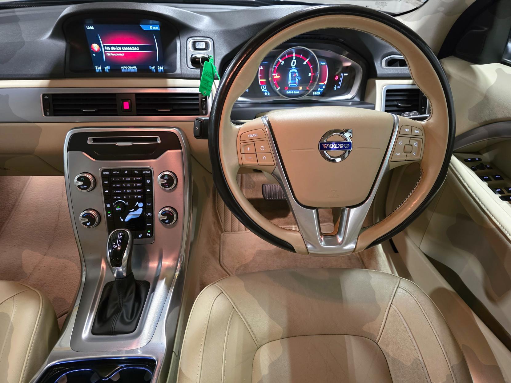 Volvo V70 2.0 D4 SE Lux Estate 5dr Diesel Auto Euro 6 (s/s) (181 ps)