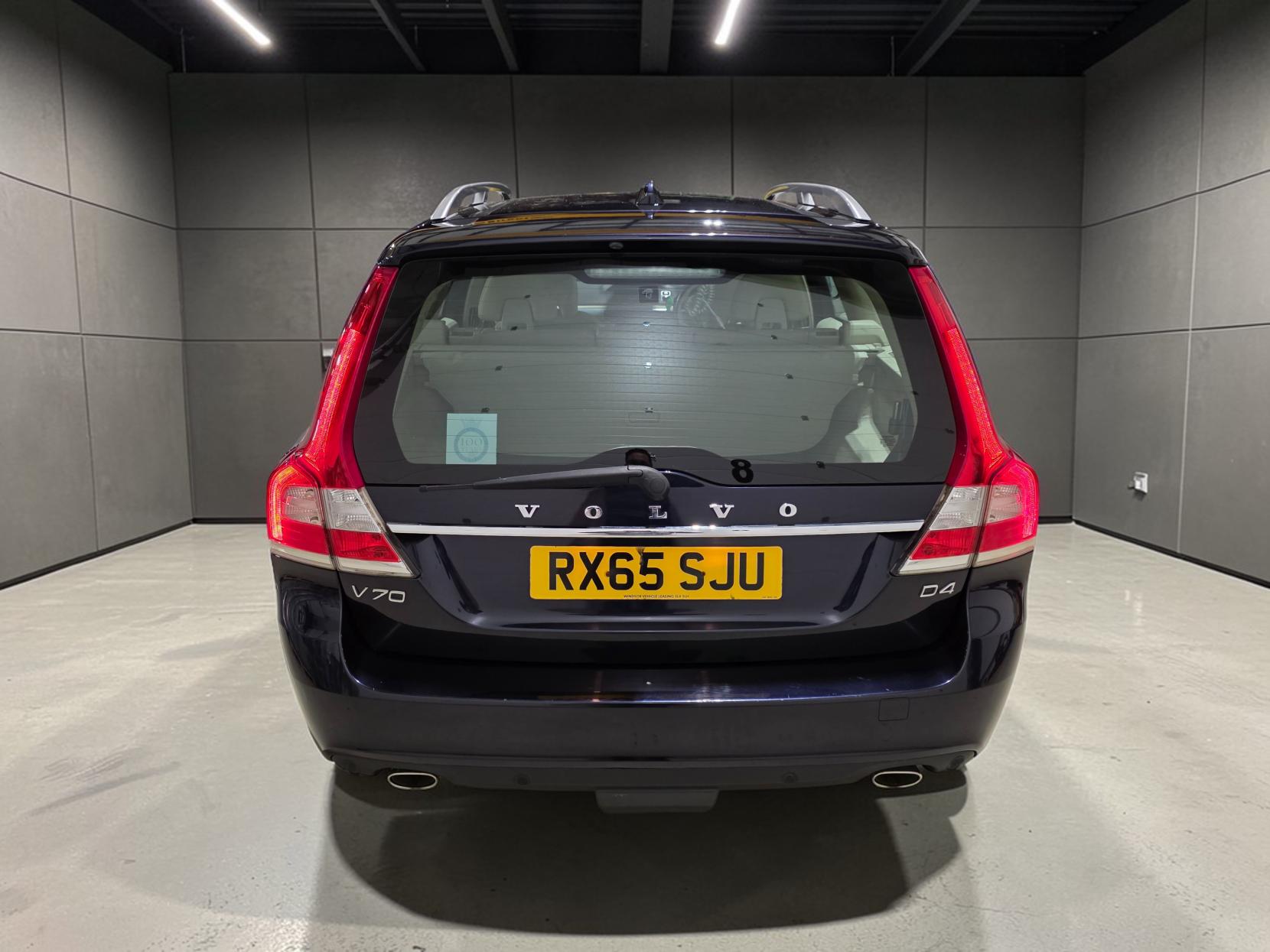 Volvo V70 2.0 D4 SE Lux Estate 5dr Diesel Auto Euro 6 (s/s) (181 ps)