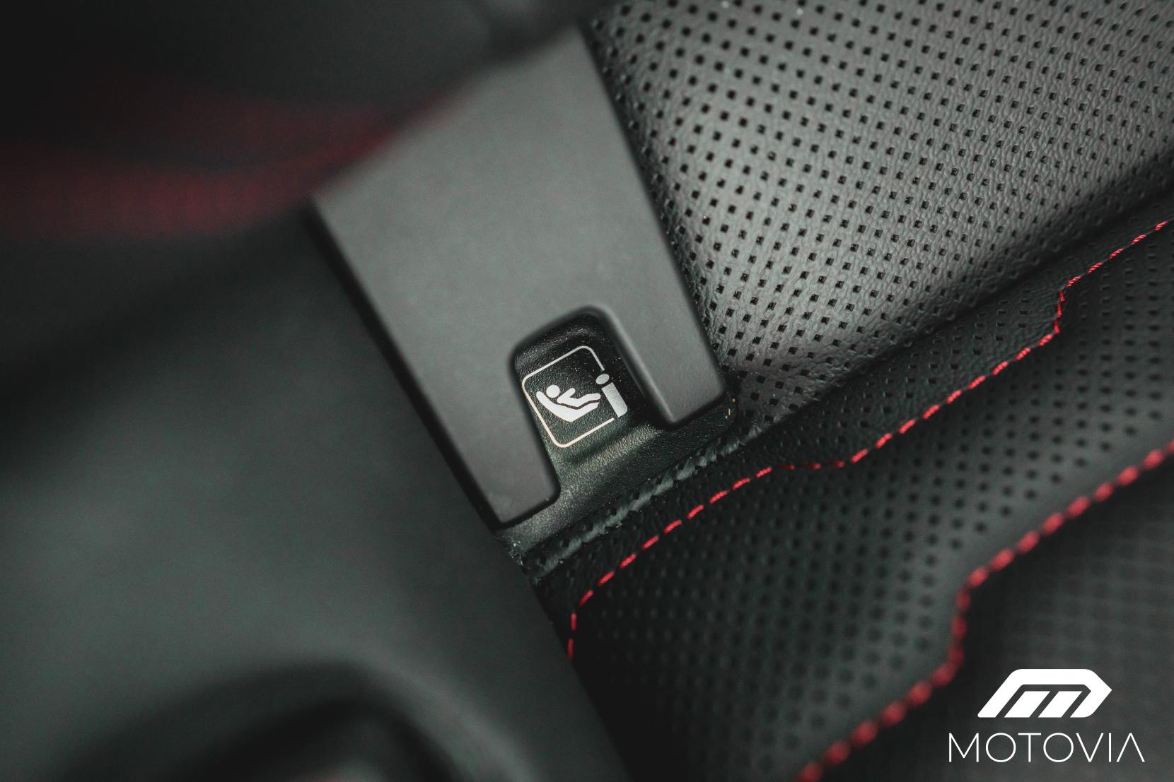 Audi RS e-tron GT 93.4kWh Carbon Vorsprung Saloon 4dr Electric Auto quattro (598 ps)