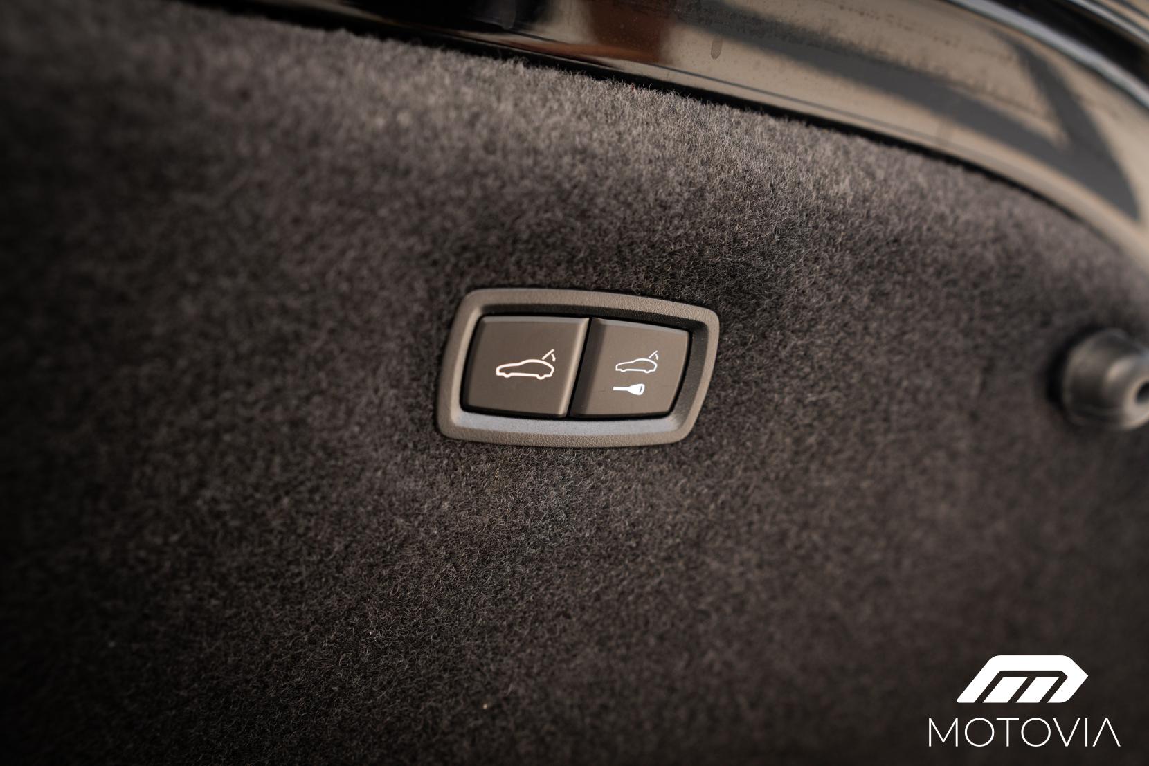 Audi RS e-tron GT 93.4kWh Carbon Vorsprung Saloon 4dr Electric Auto quattro (598 ps)