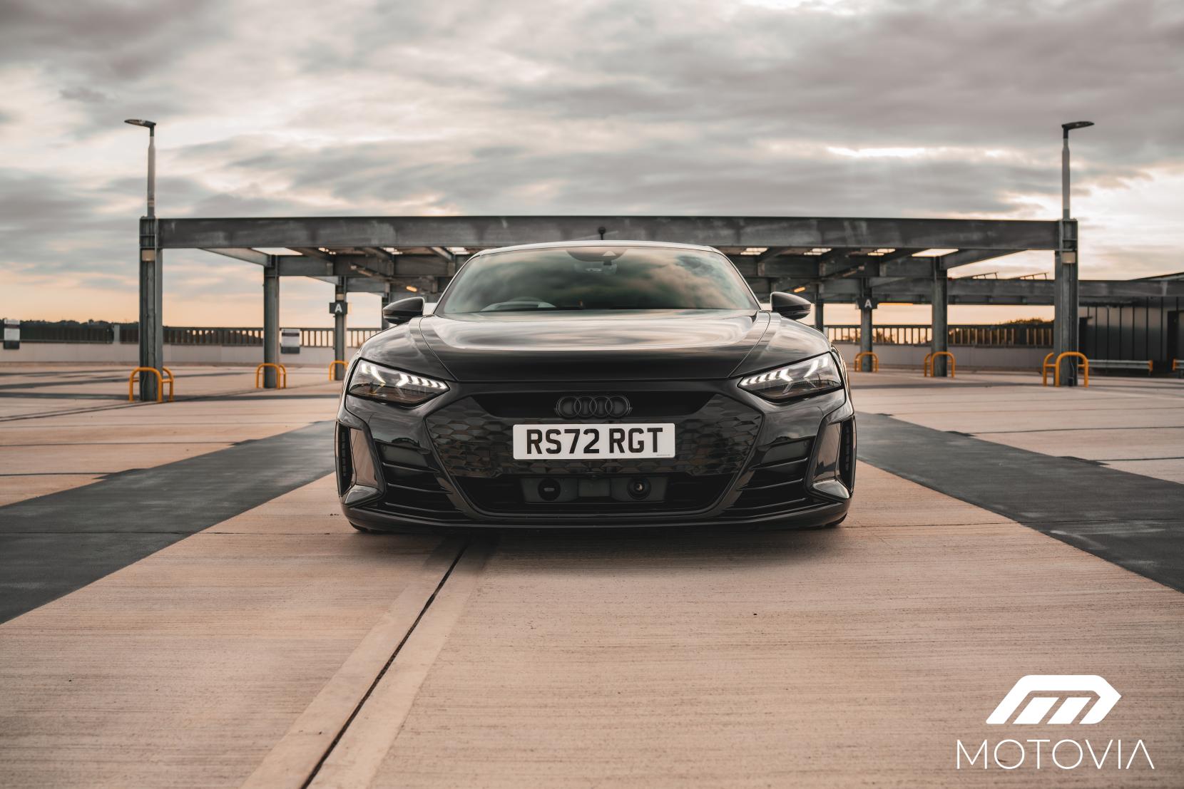 Audi RS e-tron GT 93.4kWh Carbon Vorsprung Saloon 4dr Electric Auto quattro (598 ps)