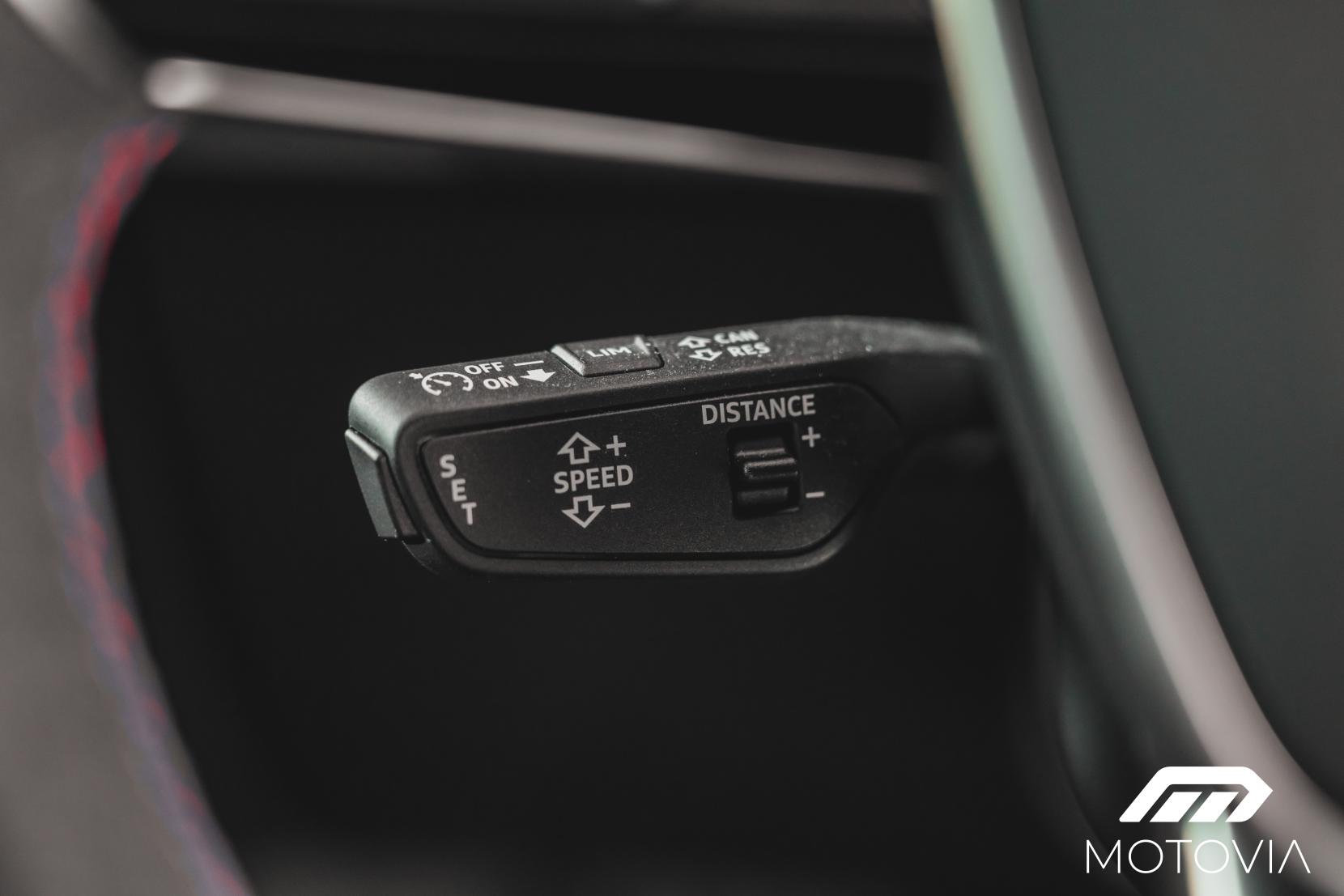 Audi RS e-tron GT 93.4kWh Carbon Vorsprung Saloon 4dr Electric Auto quattro (598 ps)