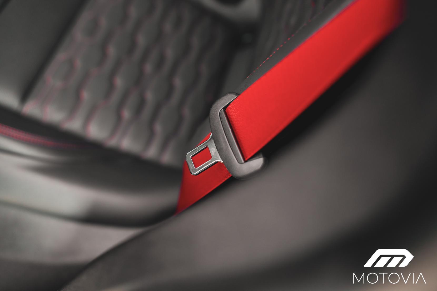 Audi RS e-tron GT 93.4kWh Carbon Vorsprung Saloon 4dr Electric Auto quattro (598 ps)