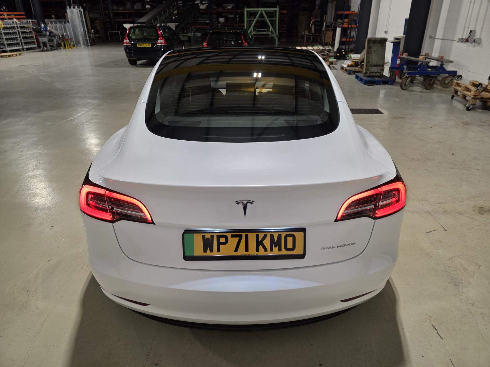 Tesla Model 3 (Dual Motor) Long Range Saloon 4dr Electric Auto 4WDE (346 ps)