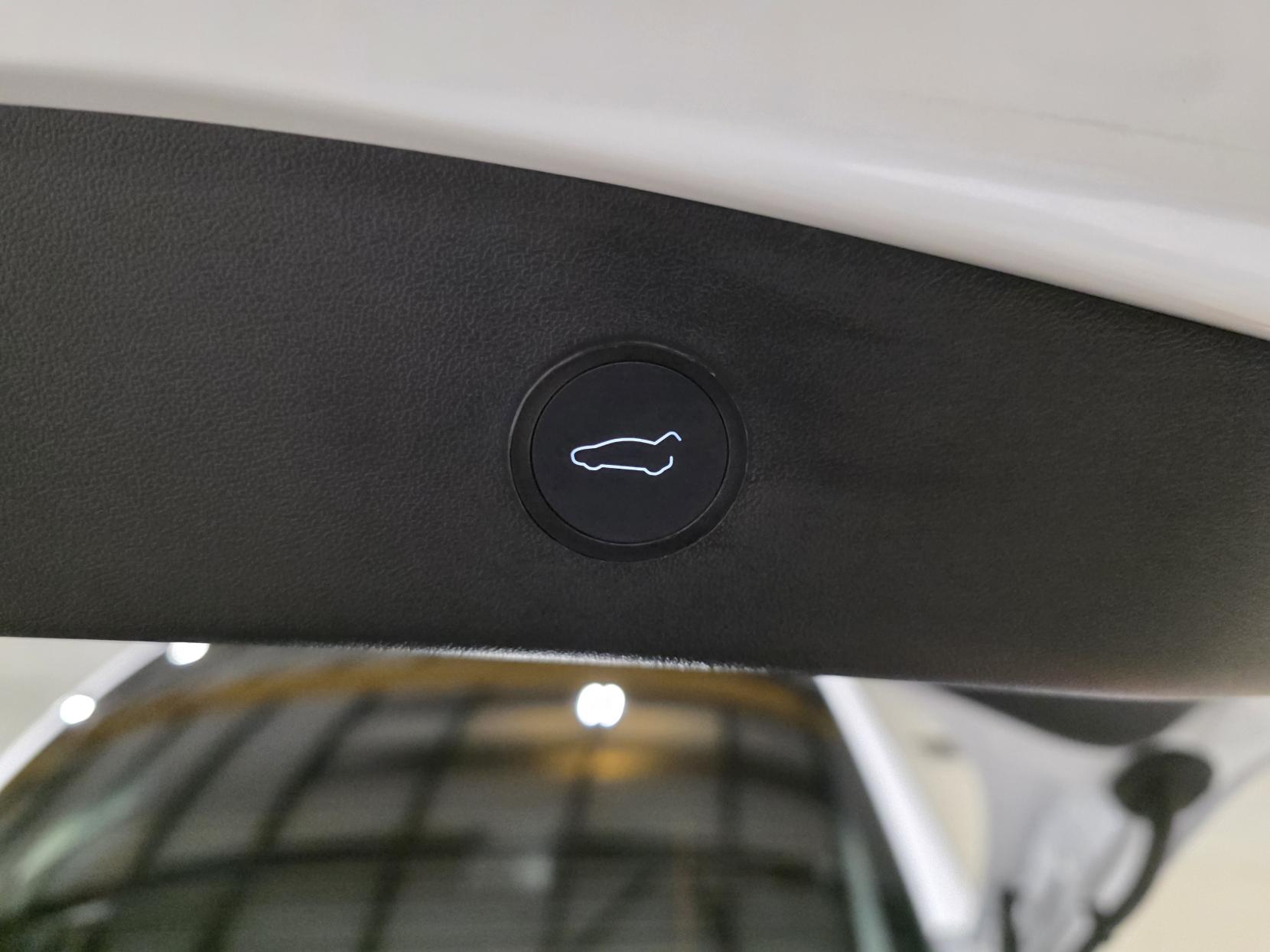 Tesla Model 3 (Dual Motor) Long Range Saloon 4dr Electric Auto 4WDE (346 ps)