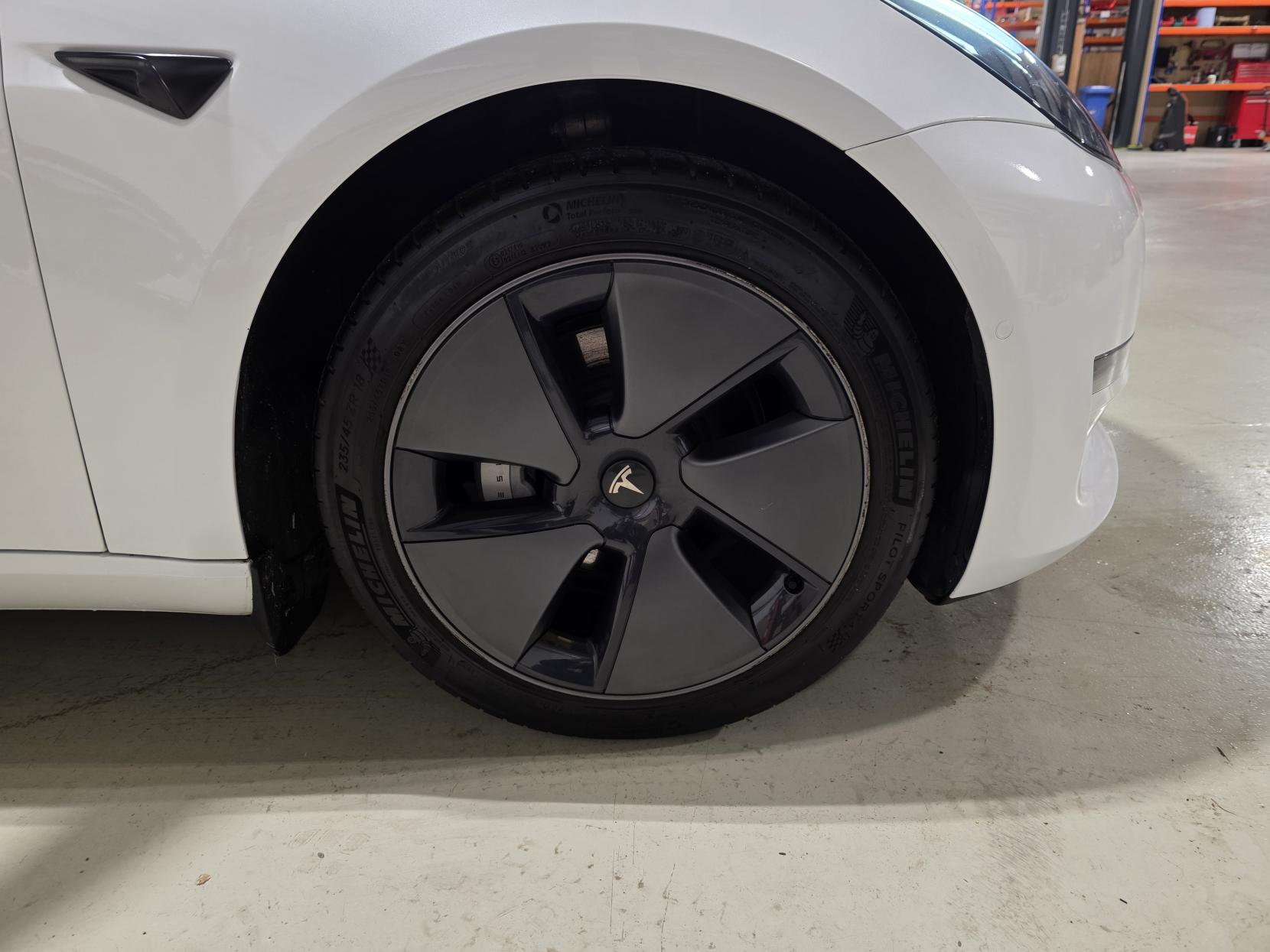 Tesla Model 3 (Dual Motor) Long Range Saloon 4dr Electric Auto 4WDE (346 ps)