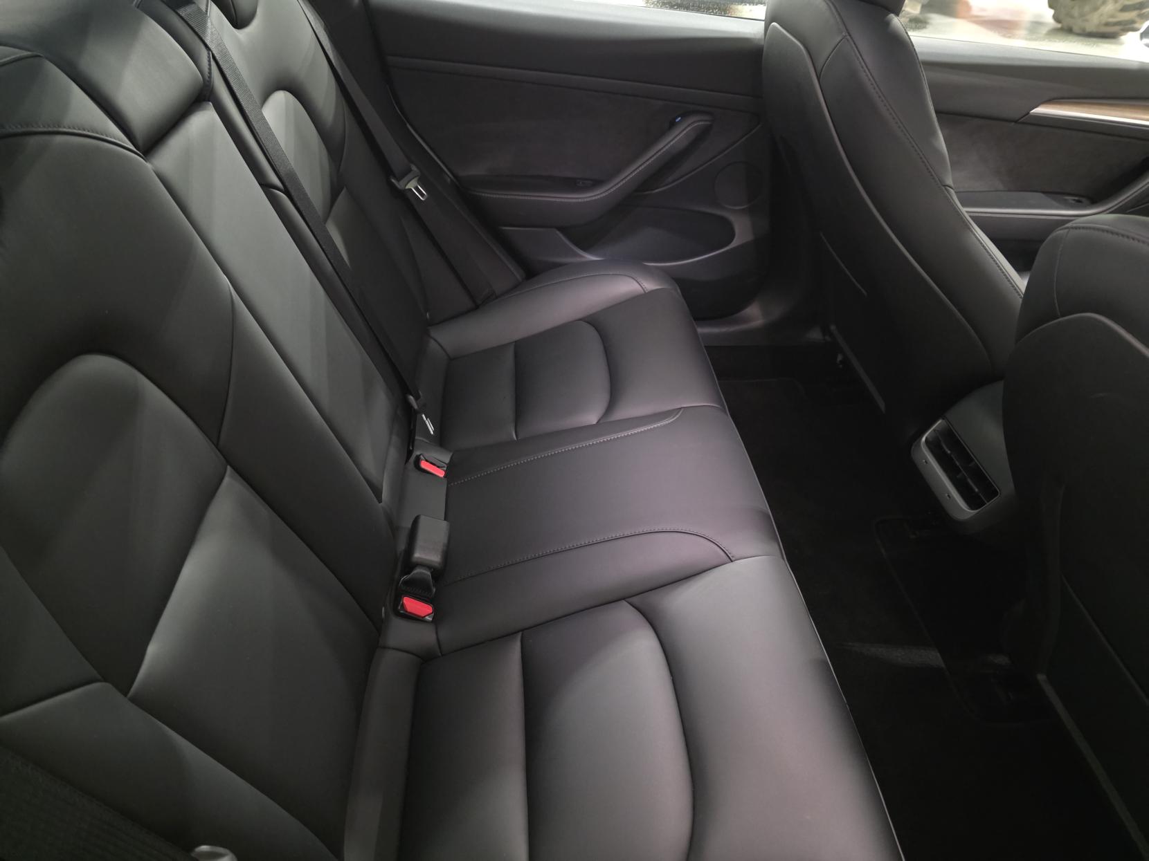 Tesla Model 3 (Dual Motor) Long Range Saloon 4dr Electric Auto 4WDE (346 ps)