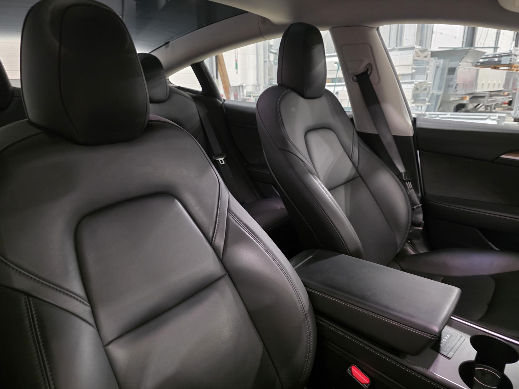 Tesla Model 3 (Dual Motor) Long Range Saloon 4dr Electric Auto 4WDE (346 ps)