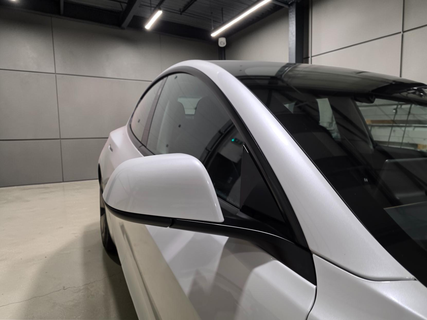 Tesla Model 3 (Dual Motor) Long Range Saloon 4dr Electric Auto 4WDE (346 ps)