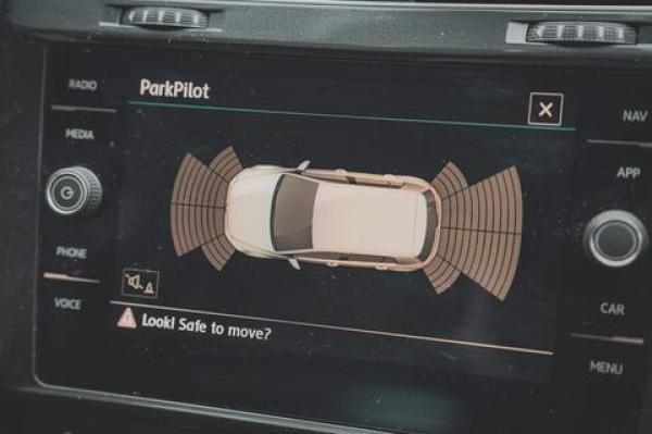 Volkswagen Golf 1.6 TDI SE Nav Hatchback 5dr Diesel DSG Euro 6 (s/s) (115 ps)