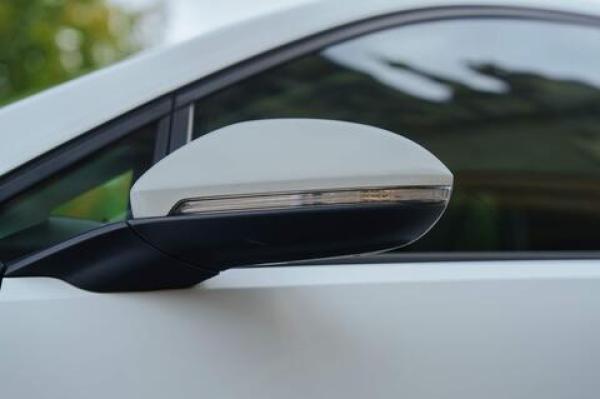 Volkswagen Golf 1.6 TDI SE Nav Hatchback 5dr Diesel DSG Euro 6 (s/s) (115 ps)