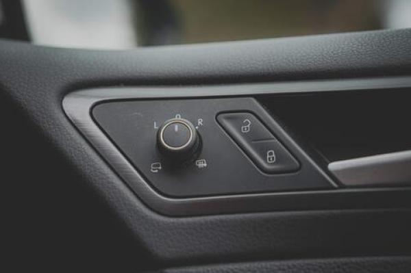 Volkswagen Golf 1.6 TDI SE Nav Hatchback 5dr Diesel DSG Euro 6 (s/s) (115 ps)