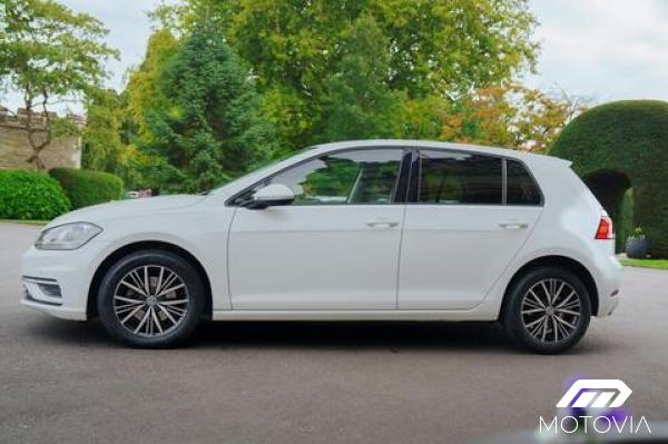 Volkswagen Golf 1.6 TDI SE Nav Hatchback 5dr Diesel DSG Euro 6 (s/s) (115 ps)