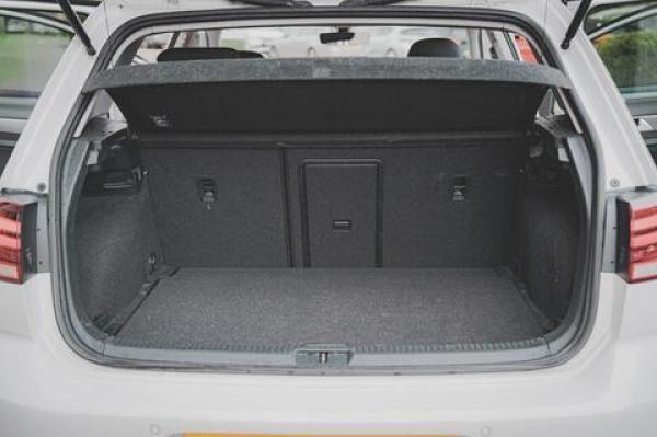 Volkswagen Golf 1.6 TDI SE Nav Hatchback 5dr Diesel DSG Euro 6 (s/s) (115 ps)