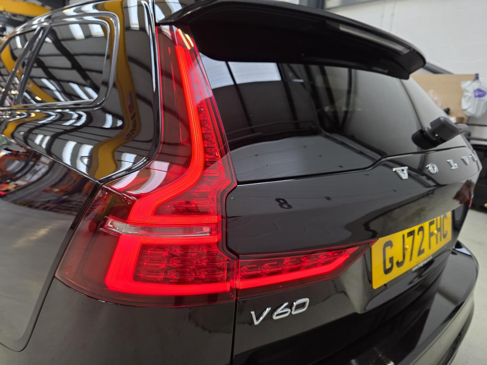 Volvo V60 2.0h T6 Recharge 18.8kWh Plus Dark Estate 5dr Petrol Plug-in Hybrid Auto AWD Euro 6 (s/s) (350 ps)