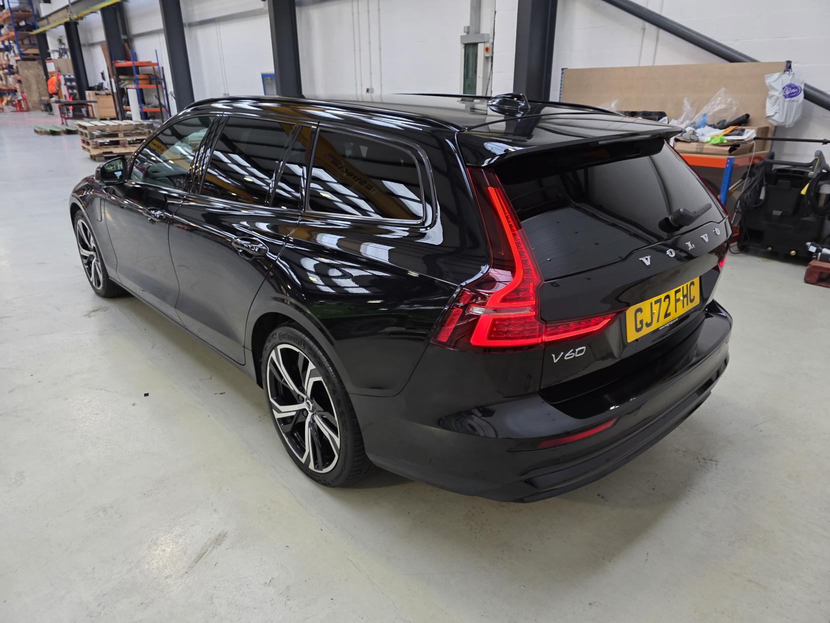 Volvo V60 2.0h T6 Recharge 18.8kWh Plus Dark Estate 5dr Petrol Plug-in Hybrid Auto AWD Euro 6 (s/s) (350 ps)