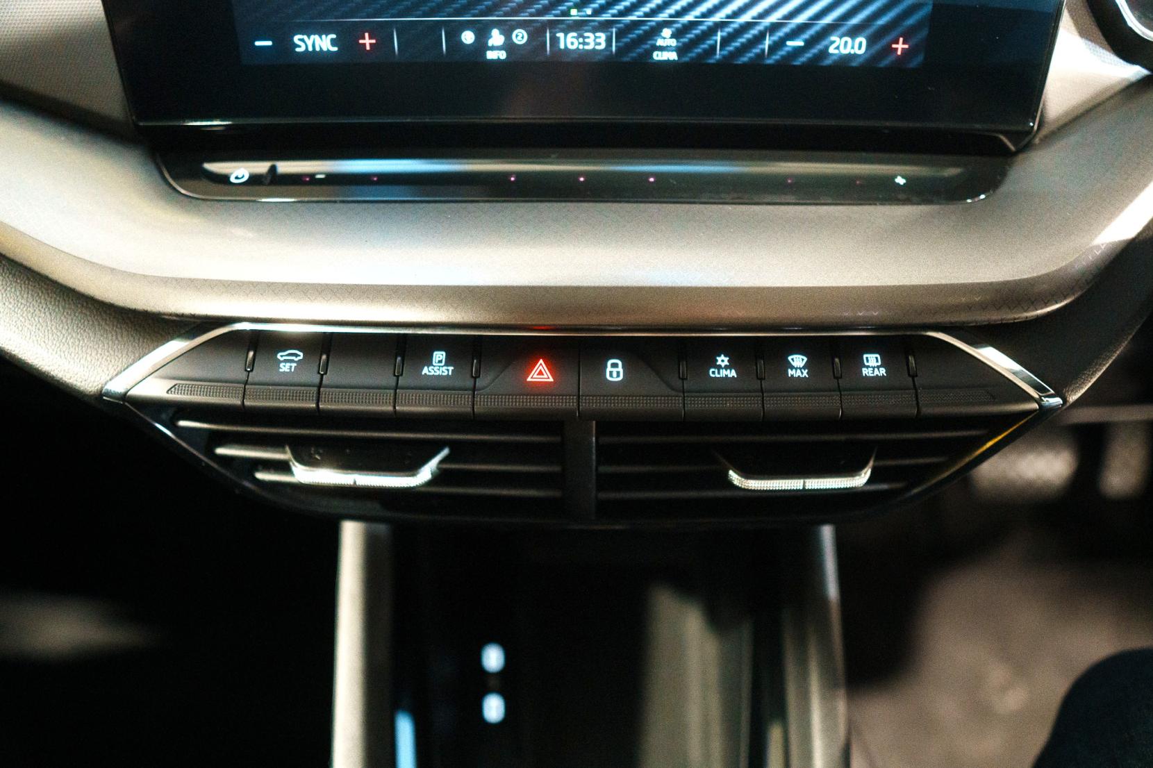 Skoda Octavia 2.0 TDI SE Technology Estate 5dr Diesel DSG Euro 6 (s/s) (116 ps)