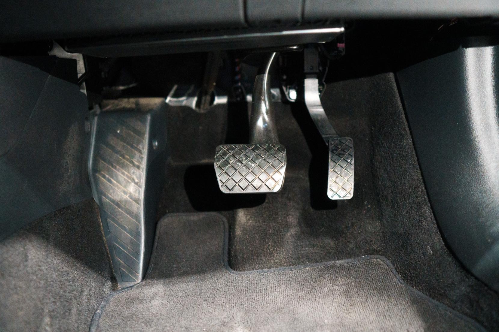 Skoda Octavia 2.0 TDI SE Technology Estate 5dr Diesel DSG Euro 6 (s/s) (116 ps)